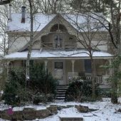The Manse at Ozone