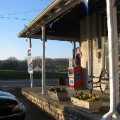 Huff's Country Store
