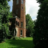 Hundred Oaks Castle
