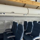 Amazing Realistic Airplane Set