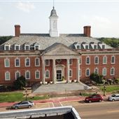 Hardin Country Courthouse