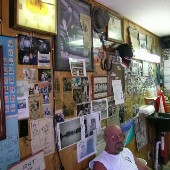 Charlie's Barber Shop