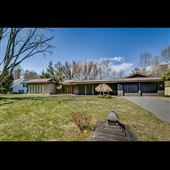 Mid Century Modern East Tennessee Oasis