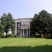 Smith-Trahern Mansion & Riverside Cemetary