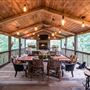 RUSTIC HILLTOP NASHVILLE RETREAT